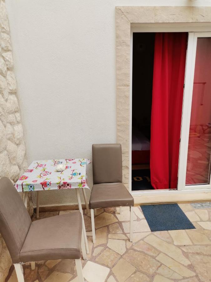 Apartments Radonic Hvar Town Luaran gambar
