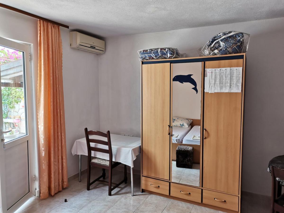 Apartments Radonic Hvar Town Luaran gambar