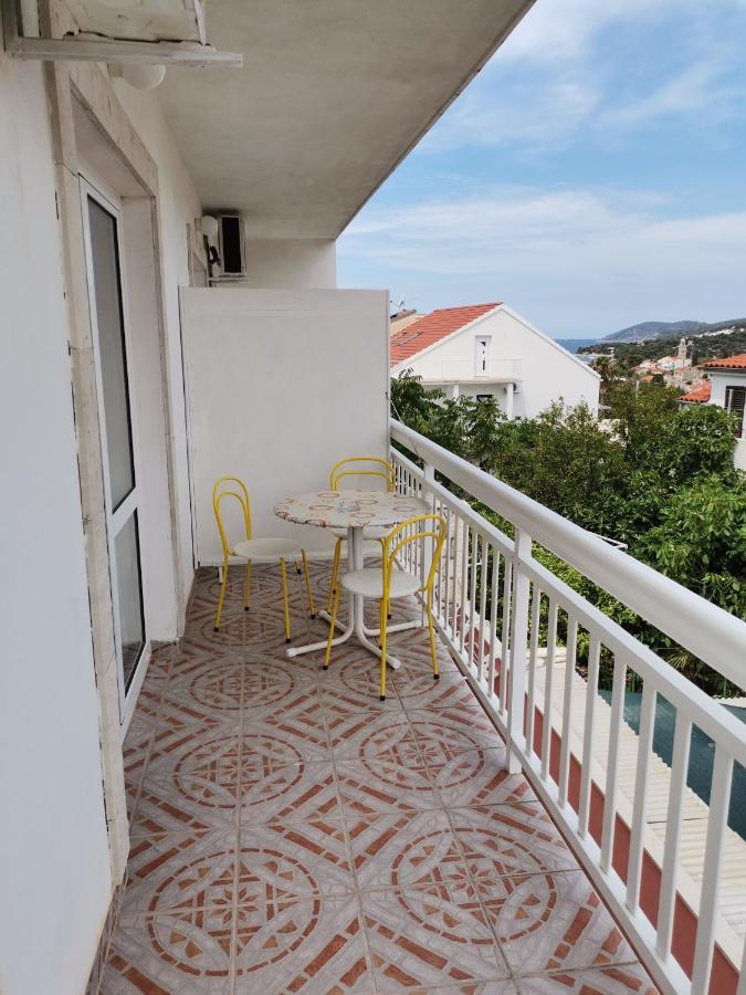 Apartments Radonic Hvar Town Luaran gambar