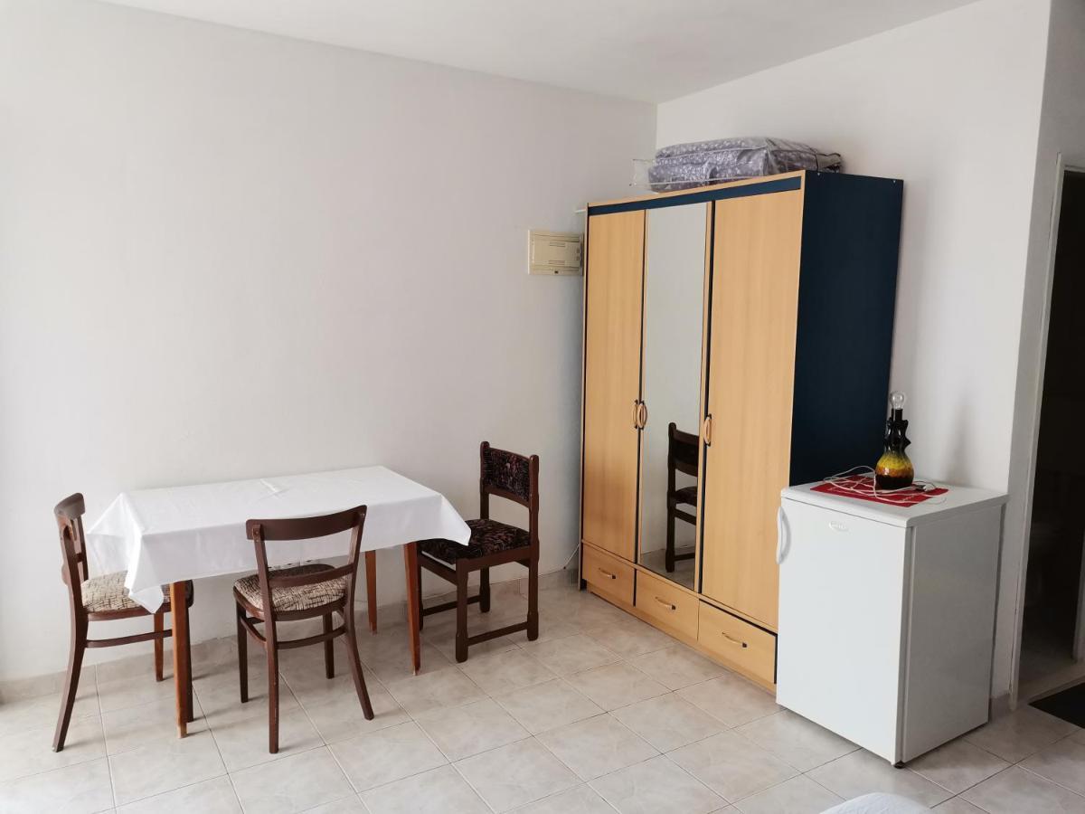 Apartments Radonic Hvar Town Luaran gambar