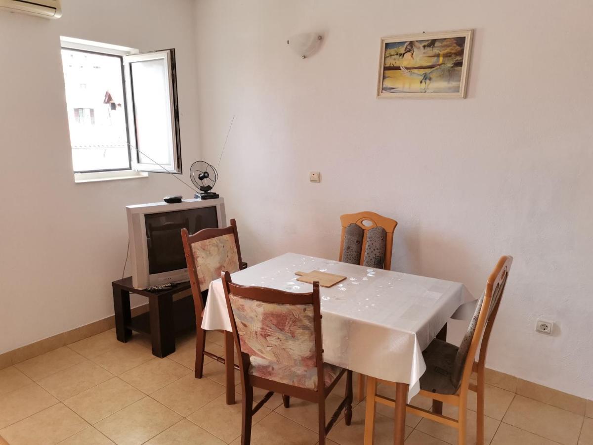 Apartments Radonic Hvar Town Luaran gambar