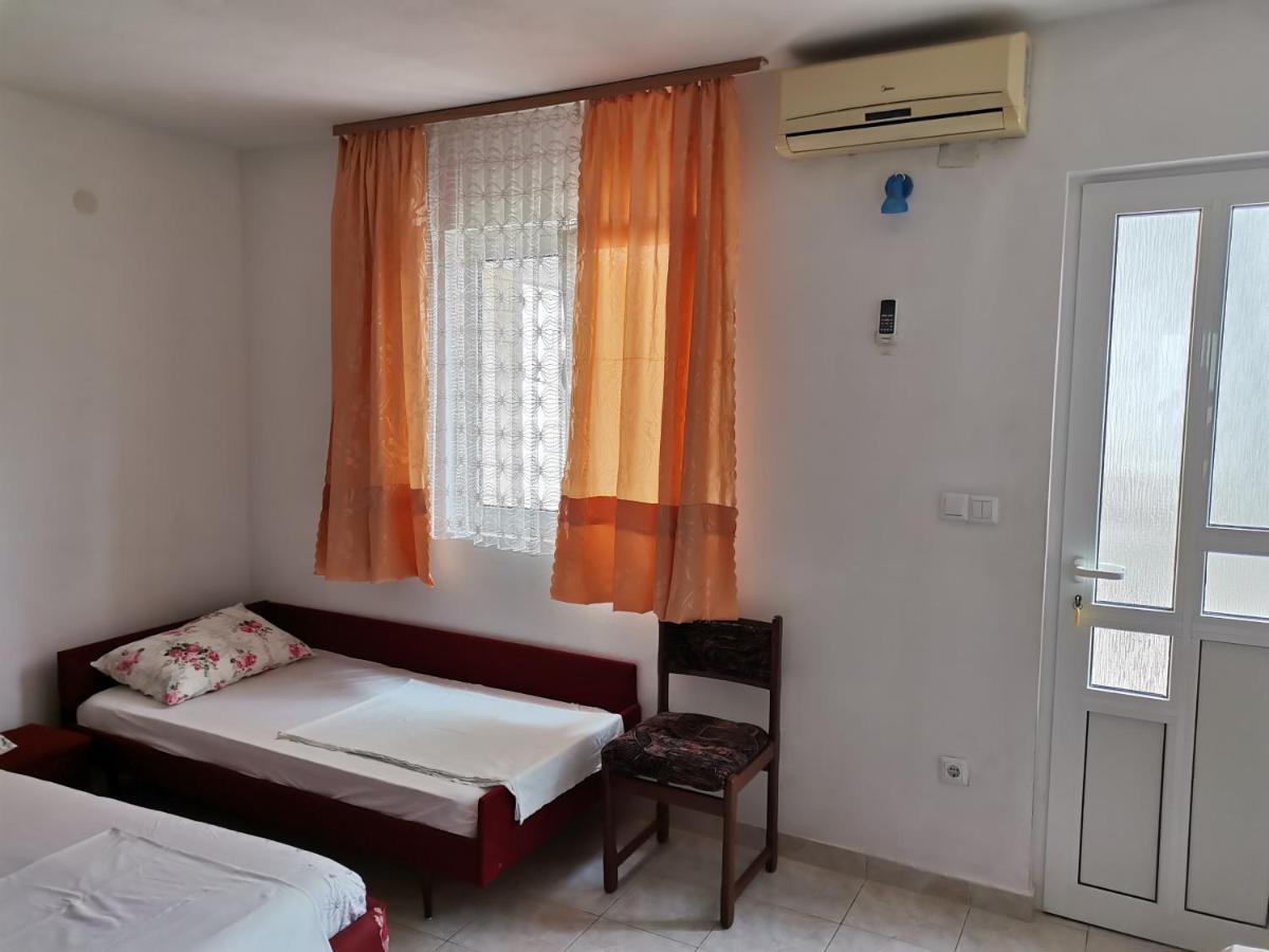 Apartments Radonic Hvar Town Luaran gambar