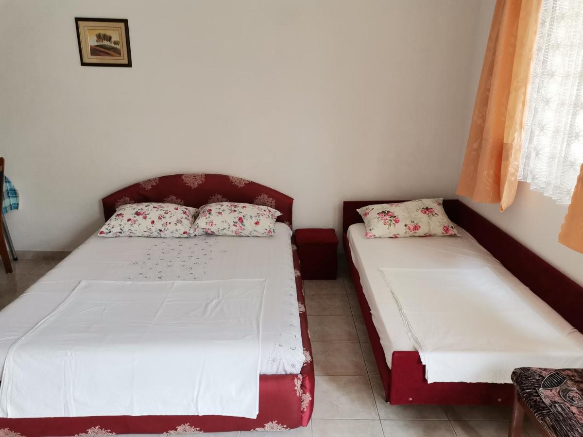 Apartments Radonic Hvar Town Luaran gambar